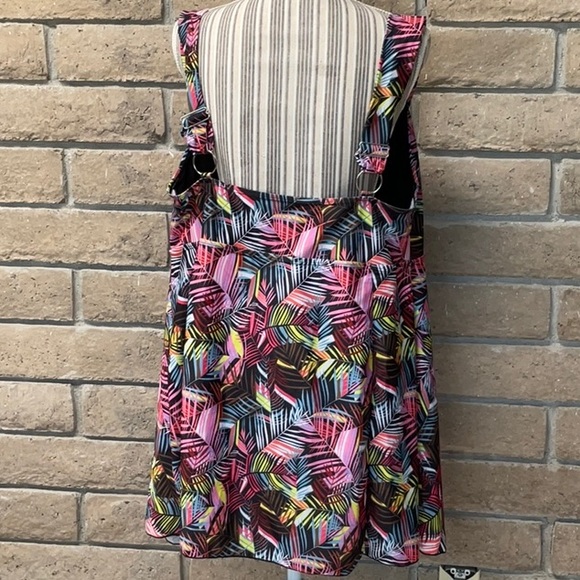 Women’s plus size Swimsuit - Picture 4 of 7